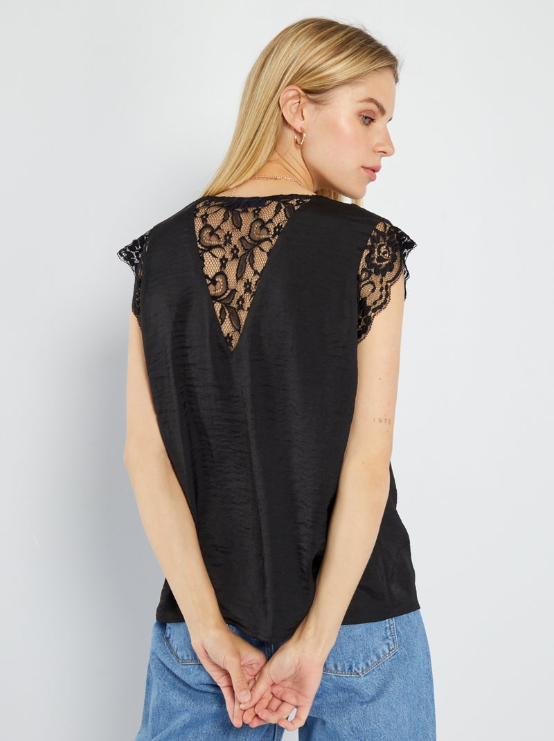 Blusa satinada con encaje Negro - Kiabi