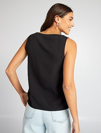 Blusa sin mangas con cuello de encaje