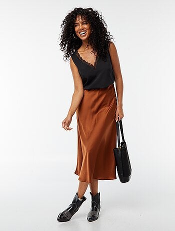 Blusa sin mangas con cuello de encaje