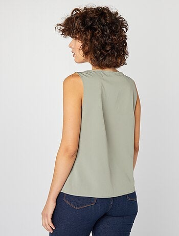 Blusa sin mangas con cuello de encaje