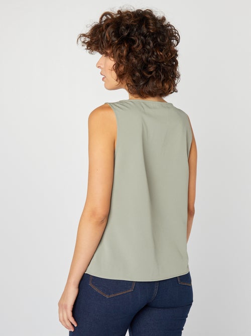 Blusa sin mangas con cuello de encaje - Kiabi Blusa sin mangas con cuello de encaje - Kiabi
