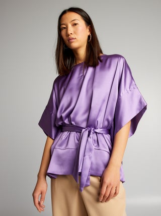 Blusa sin mangas lisa y satinada