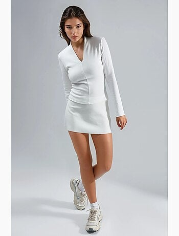 Blusa slim fit de manga larga con cuello en v busem