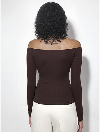 Blusa slim fit de manga larga con cuello en v busem