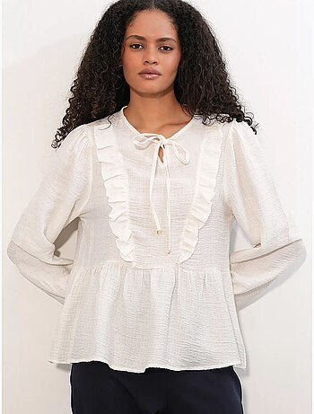 Blusa tejida con volantes y cierre de lazada bdart