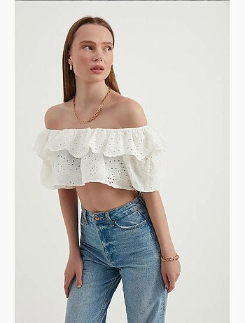 Blusa texturizada con hombros descubiertos, volantes y mangas globo hiccup