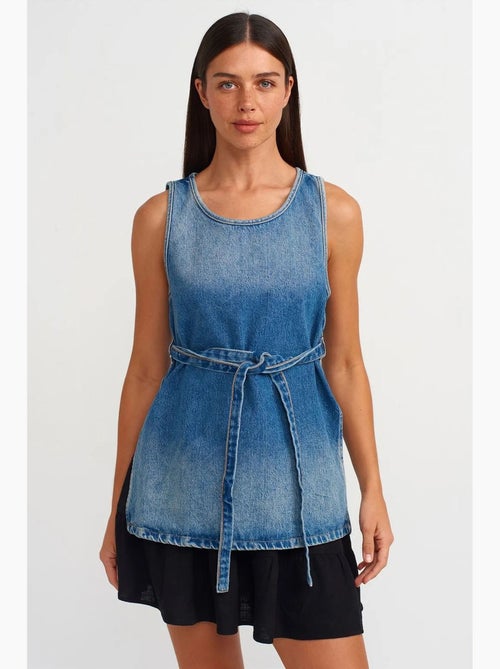 Blusa túnica de denim de algodón con detalle de lazada dilvin - Kiabi Blusa túnica de denim de algodón con detalle de lazada dilvin - Kiabi