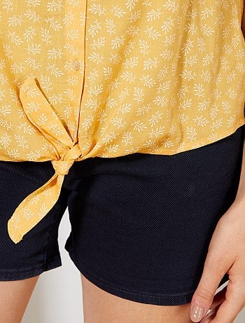 Blusa vaporosa con cuello claudine - Kiabi