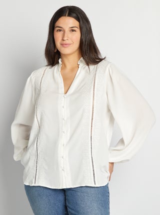 Blusa vaporosa con hilos metálicos