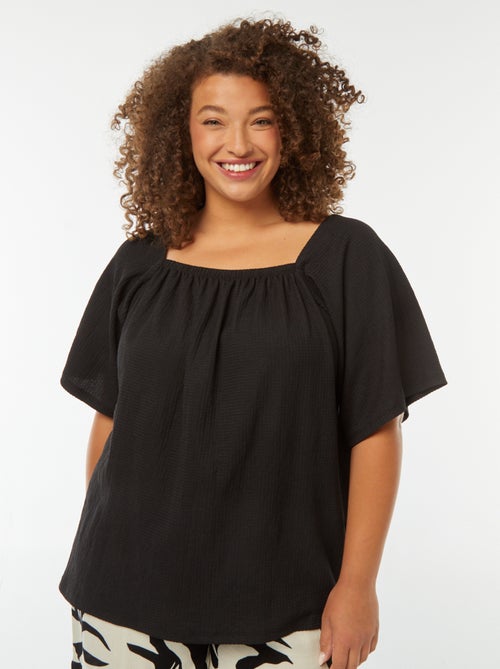 Blusa vaporosa de punto gofrado con cuello bardot - Kiabi