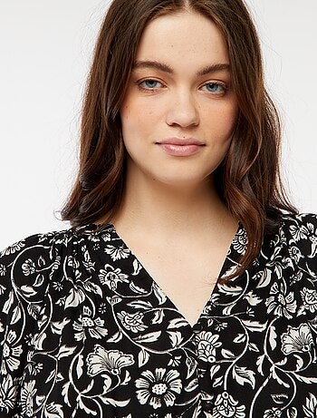 Blusa vaporosa estampada de punto de crepé