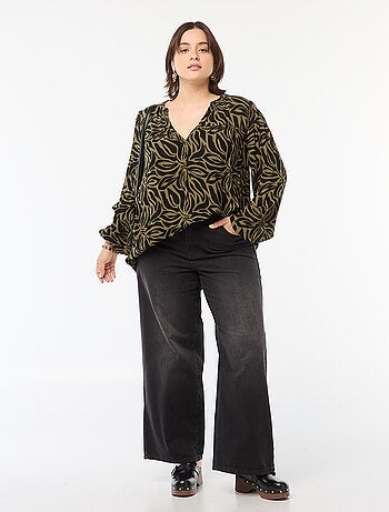 Blusa vaporosa estampada de punto de crepé