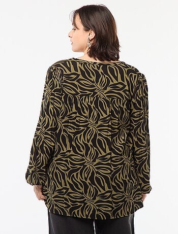 Blusa vaporosa estampada de punto de crepé