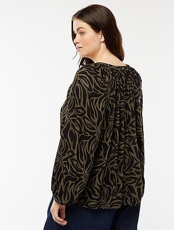 Blusa vaporosa estampada de punto de crepé