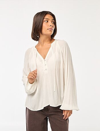Blusa vaporosa lisa