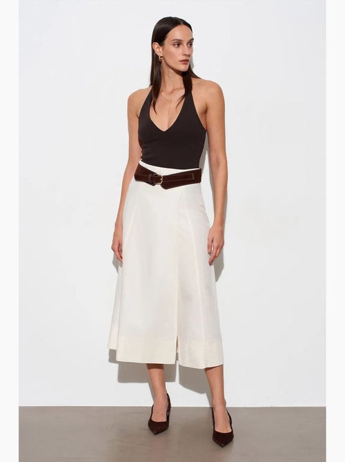 Body con aberturas cuello halter ajustado dilvin - Kiabi Body con aberturas cuello halter ajustado dilvin - Kiabi