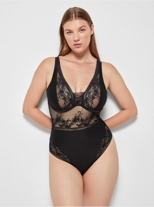 Body con aro y foam de encaje extraplano. Copas B y C - Kiabi Body con aro y foam de encaje extraplano. Copas B y C - Kiabi