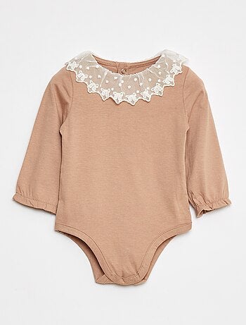 Body con cuello de encaje