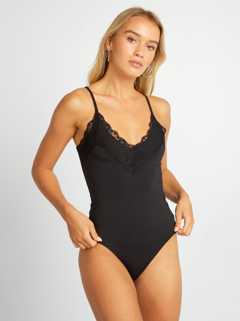 Body con cuello de encaje negro - Kiabi