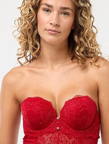 Body de encaje con hilos dorados