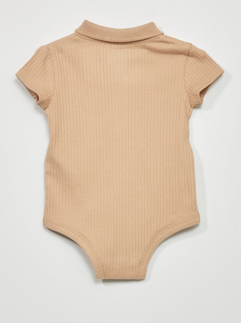Body de manga corta con cuello de polo BEIGE - Kiabi
