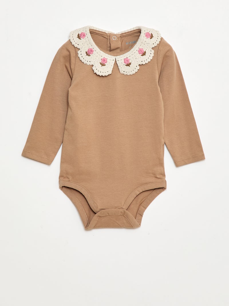 Body de punto jersey con cuello Claudine bordado Beige - Kiabi