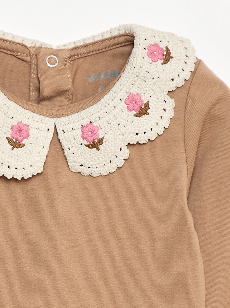 Body de punto jersey con cuello Claudine bordado Beige - Kiabi