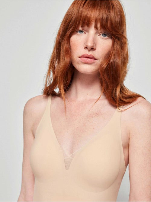 Body envolvente sin costuras, sin aro y con foam extraíble - Kiabi Body envolvente sin costuras, sin aro y con foam extraíble - Kiabi