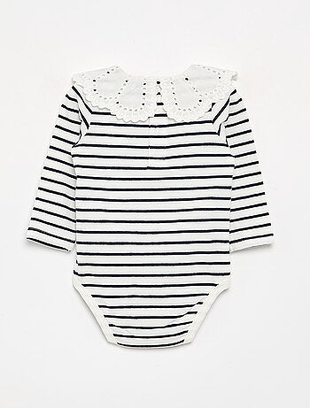 Body estampado con cuello Claudine de bordado inglés