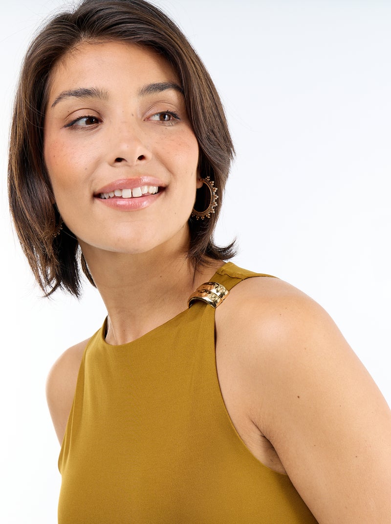 Body liso con joyas de fantasía en los tirantes Caqui - Kiabi