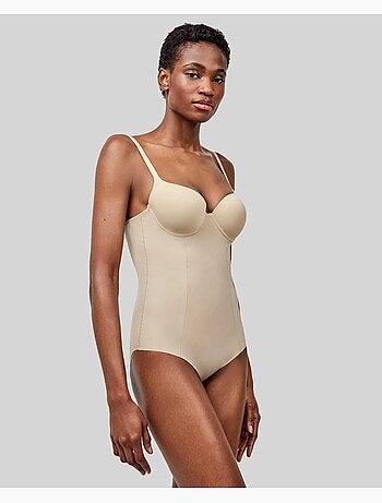 Body moldeador efecto tanga, con aro y espalda libre, de microfibra