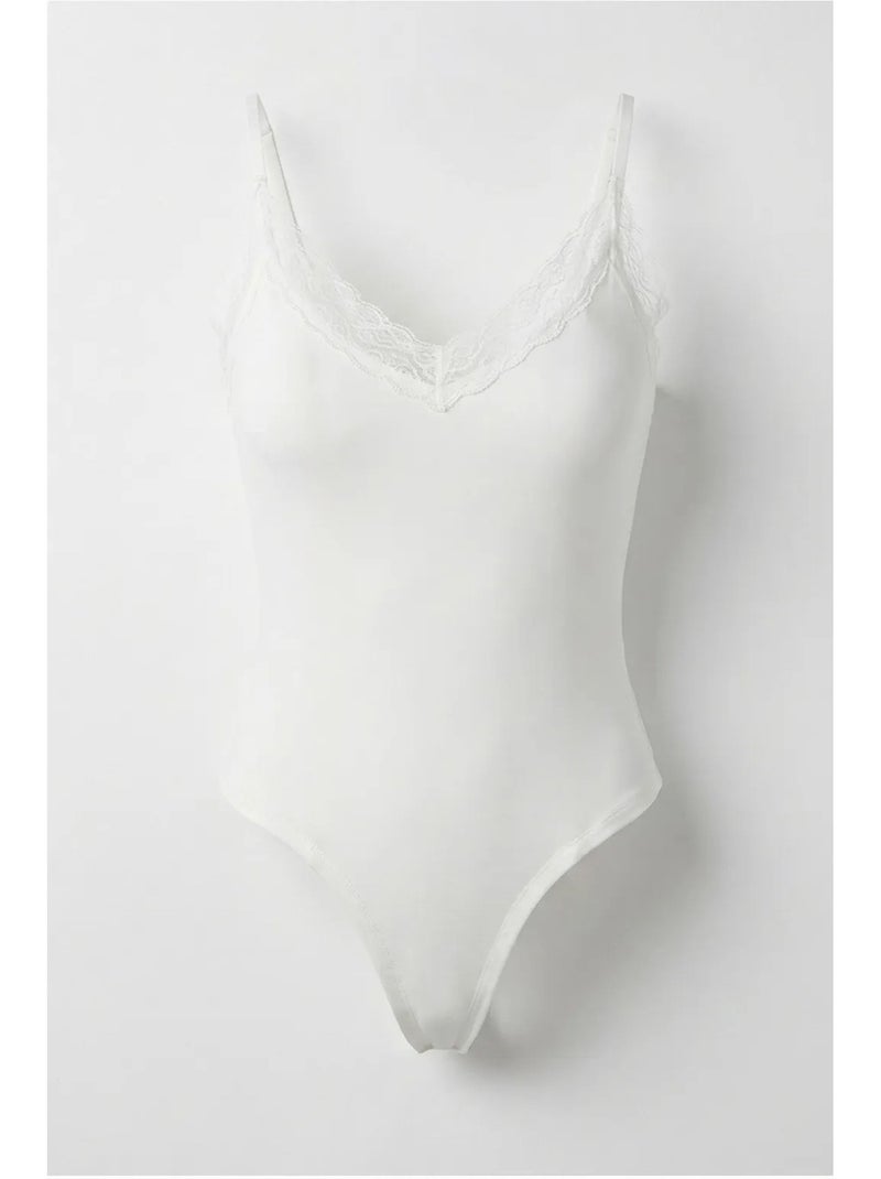 Body sin mangas con escote en v y bordado lucci Blanco - Kiabi