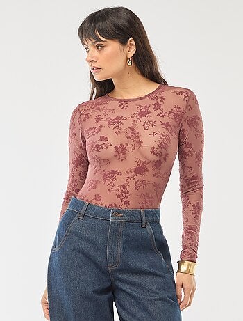 Body transparente con flores de terciopelo