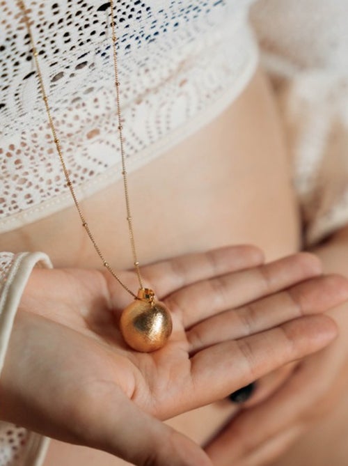 Bola de embarazo, collar pure elegance | Bola - Kiabi