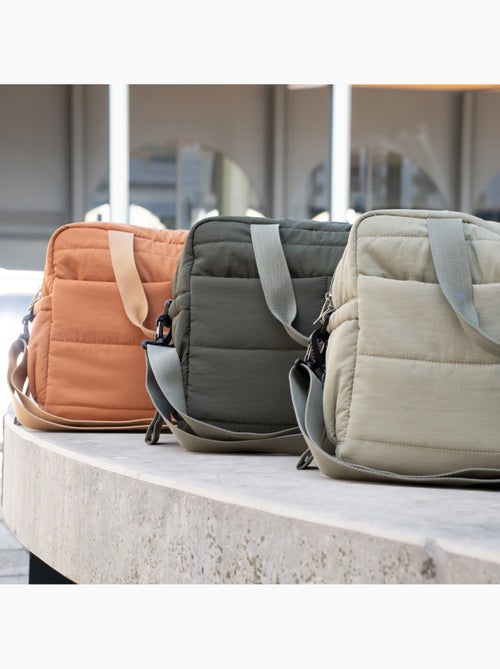 Bolsa cambiador acolchada Thermobaby PLUMEA con 3 bolsillos isotérmicos y cambiador - Kiabi Bolsa cambiador acolchada Thermobaby PLUMEA con 3 bolsillos isotérmicos y cambiador - Kiabi