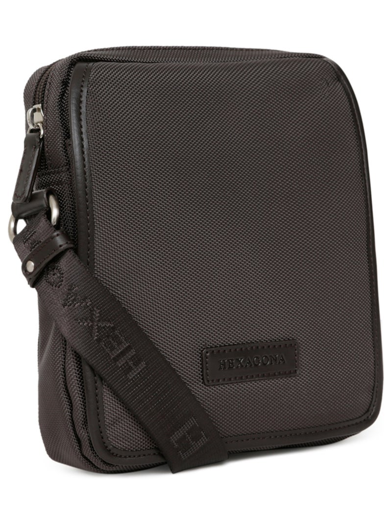 Bolsa worker hexagona Marrón oscuro - Kiabi