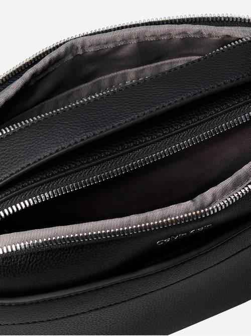 Bolso bandolera - calvin klein - Kiabi Bolso bandolera - calvin klein - Kiabi