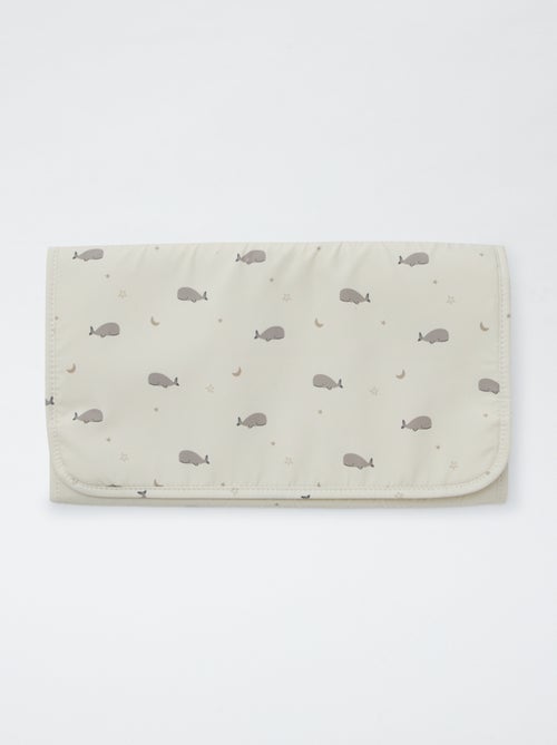 Bolso cambiador estampado con colchón incluido - Kiabi