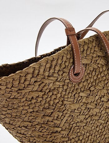 Bolso capazo con asas