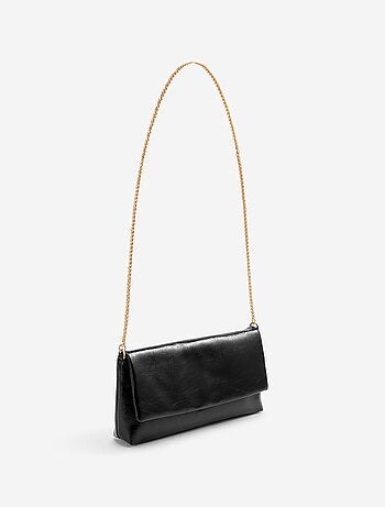 Bolso de mano con bandolera dorada