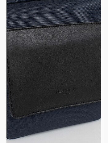 Bolso de mano travel light hexagona
