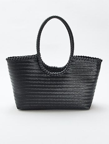 Bolso grande trenzado de forma rectangular
