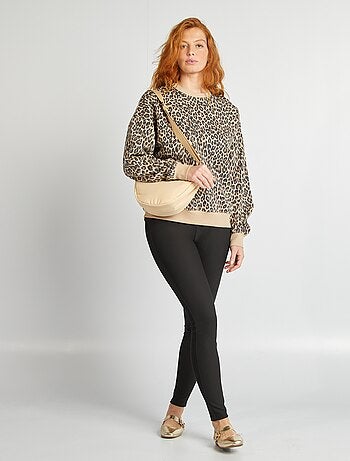 Bolso semicircular de nailon