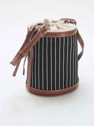 Bolso tipo saco de tela
