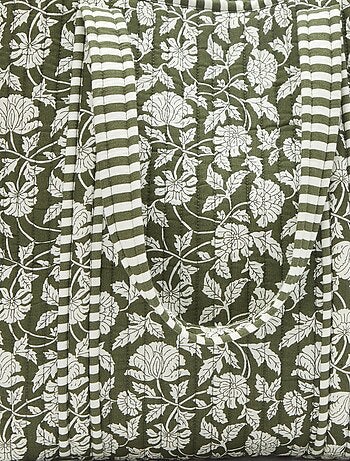 Bolso tote acolchado con estampado hindú