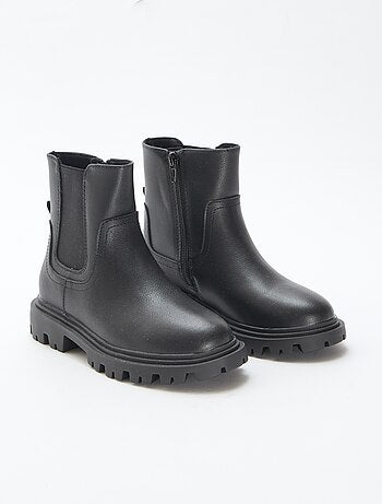 Botas altas ajustadas