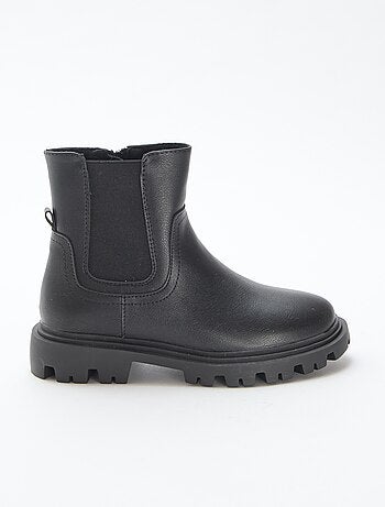 Botas altas ajustadas
