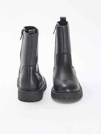 Botas altas con cremallera
