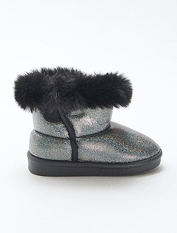 Botas brillantes con forro