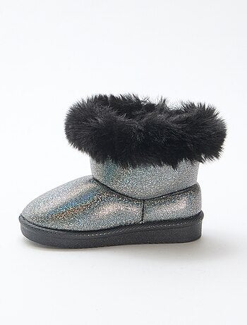Botas brillantes con forro